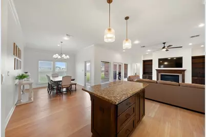 135 Wellspring Boulevard, Victoria, TX 77904 - Photo 15