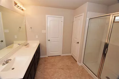 3015 Dripping Springs Court, Katy, TX 77494 - Photo 5