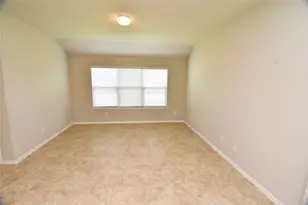 3015 Dripping Springs Ct, Katy, TX 77494 - Photo 3