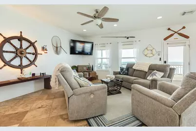 13111 Gulf Beach Drive, Freeport, TX 77541 - Photo 7