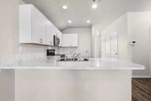 21227 Trumpet Lily Trl, Tomball, TX 77377 - Photo 9