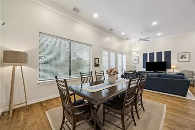 1514 Campbell Road #B, Houston, TX 77055 - Photo 11