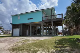 2256 Hwy 87, Gilchrist, TX 77617 - Photo 25