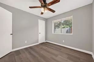 10814 Parkland Woods Dr, Sugar Land, TX 77498 - Photo 21