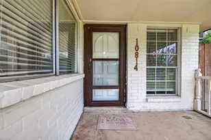 10814 Parkland Woods Dr, Sugar Land, TX 77498 - Photo 3