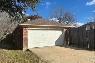 3007 Pacifica St, Carrollton, TX 75007 - Photo 5