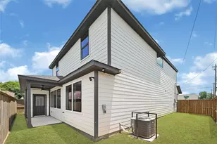 3613 Gano St, Houston, TX 77009 - Photo 33