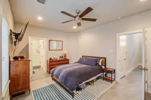 243 W 27th St, Houston, TX 77008 - Photo 21