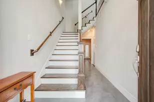 243 W 27th St, Houston, TX 77008 - Photo 25