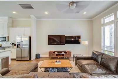 243 W 27th Street, Houston, TX 77008 - Photo 13