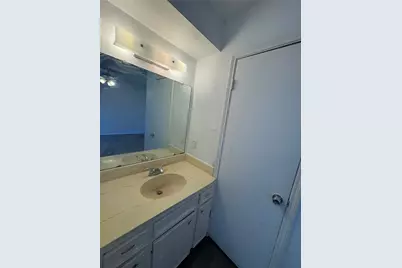 9332 Tooley Drive, Houston, TX 77031 - Photo 7