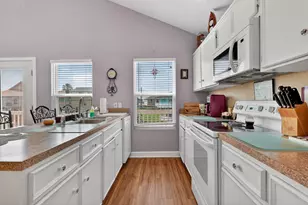 3259 Pirates Cove, Crystal Beach, TX 77650 - Photo 29