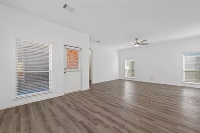 9750 Enclave Ridge Road, Willis, TX 77318 - Photo 13