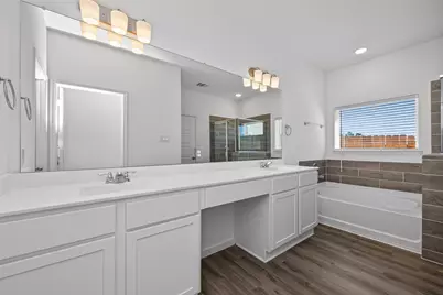 9750 Enclave Ridge Road, Willis, TX 77318 - Photo 29