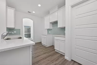 9750 Enclave Ridge Road, Willis, TX 77318 - Photo 15