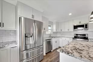 12335 2nd St, Dickinson, TX 77539 - Photo 17