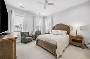 966 Dunleigh Meadows Ln, Houston, TX 77055 - Photo 9