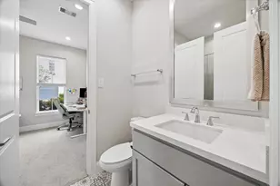 966 Dunleigh Meadows Ln, Houston, TX 77055 - Photo 17