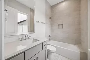 966 Dunleigh Meadows Ln, Houston, TX 77055 - Photo 15