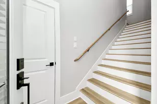 1102 Mansfield St, Houston, TX 77091 - Photo 7