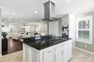 1734 Knightwick Dr, Houston, TX 77008 - Photo 21