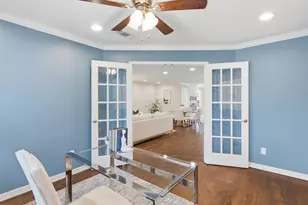 1734 Knightwick Dr, Houston, TX 77008 - Photo 13