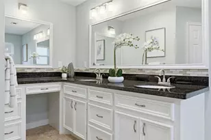 1734 Knightwick Dr, Houston, TX 77008 - Photo 25