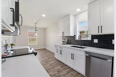 7610 Breda Drive, Baytown, TX 77521 - Photo 21