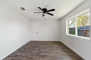 7610 Breda Dr, Baytown, TX 77521 - Photo 25