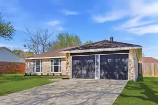 7610 Breda Dr, Baytown, TX 77521 - Photo 3