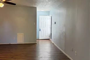 3122 Trail Lake Dr, Houston, TX 77045 - Photo 5