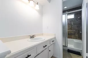 12715 Big Stone Dr, Houston, TX 77066 - Photo 29