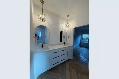 109 Cove Point, Conroe, TX 77356 - Photo 13