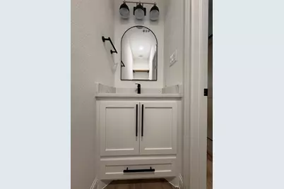 109 Cove Point, Conroe, TX 77356 - Photo 17