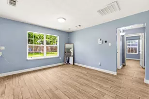 6319 Mohawk St, Houston, TX 77016 - Photo 7