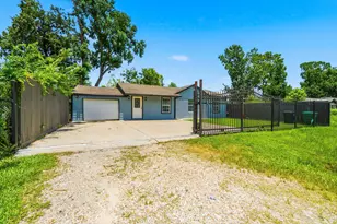 6319 Mohawk St, Houston, TX 77016 - Photo 3