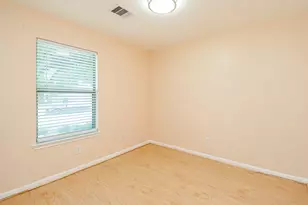 2631 Skyview Trace Ct, Houston, TX 77047 - Photo 15