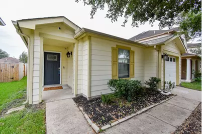 2631 Skyview Trace Court, Houston, TX 77047 - Photo 3