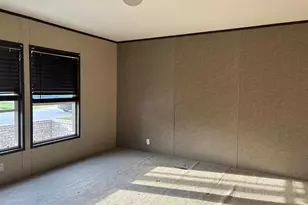 3013 W Park Ave, Pinehurst, TX 77630 - Photo 19