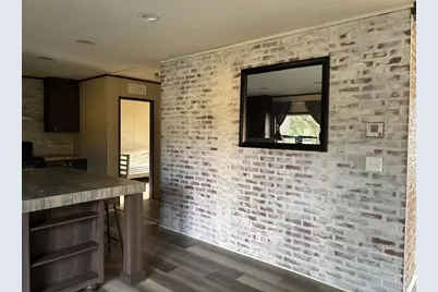 3013 W Park Avenue, Pinehurst, TX 77630 - Photo 11