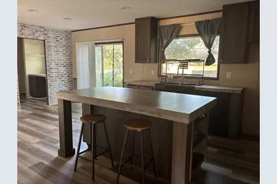3013 W Park Avenue, Pinehurst, TX 77630 - Photo 9