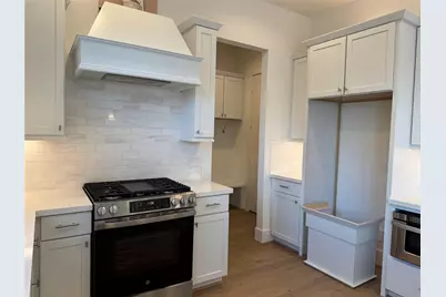 3609 Huntsford Drive, Houston, TX 77008 - Photo 7