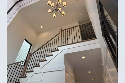 3609 Huntsford Drive, Houston, TX 77008 - Photo 3