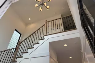 3609 Huntsford Dr, Houston, TX 77008 - Photo 3