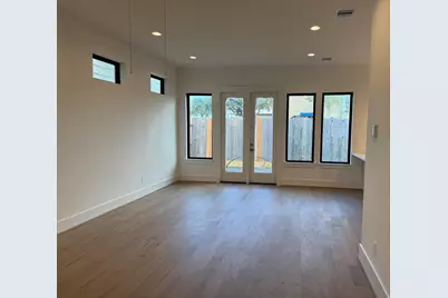 3609 Huntsford Drive, Houston, TX 77008 - Photo 5