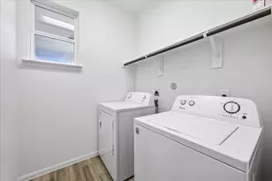 250 Ashley Way, Alvin, TX 77511 - Photo 25