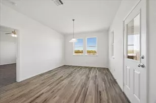 250 Ashley Way, Alvin, TX 77511 - Photo 19