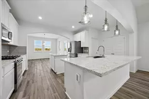 250 Ashley Way, Alvin, TX 77511 - Photo 13