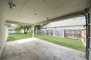 4222 Mallow St, Houston, TX 77051 - Photo 31