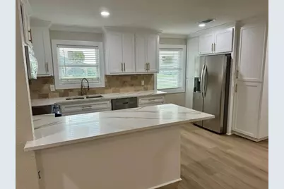 108 Draeger Drive, West Columbia, TX 77486 - Photo 3
